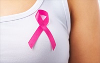 5 bước tự kiểm tra ung thư vú tại nhà