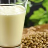 Bị ung thư vú sau 3 năm uống sữa đậu nành liên tục