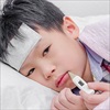 12 cách hạ sốt cho trẻ nhỏ nhanh chóng và an toàn tại nhà, không cần dùng đến thuốc