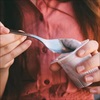 Thêm ngay sữa chua vào chế độ ăn để giúp giảm nguy cơ ung thư đại trực tràng