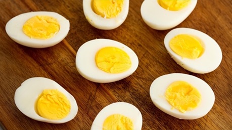 Trứng luộc có thực sự tốt cho phụ nữ mang thai?