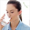Hạ natri máu: Bạn có biết uống quá nhiều nước có thể gây tử vong khi mức điện giải giảm xuống?