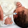Tại sao khám sàng lọc thính lực là bắt buộc đối với trẻ sơ sinh?