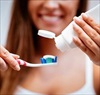 Bác sĩ chỉ ra 3 lý do vì sao người mẹ khi mang thai cần phải vệ sinh răng miệng thật kỹ